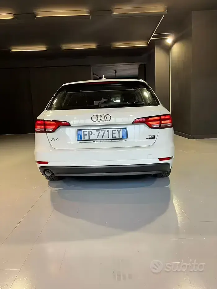 Usata Audi A4 Business 122 CV (89 kW) 2018 Bianco Station wagon