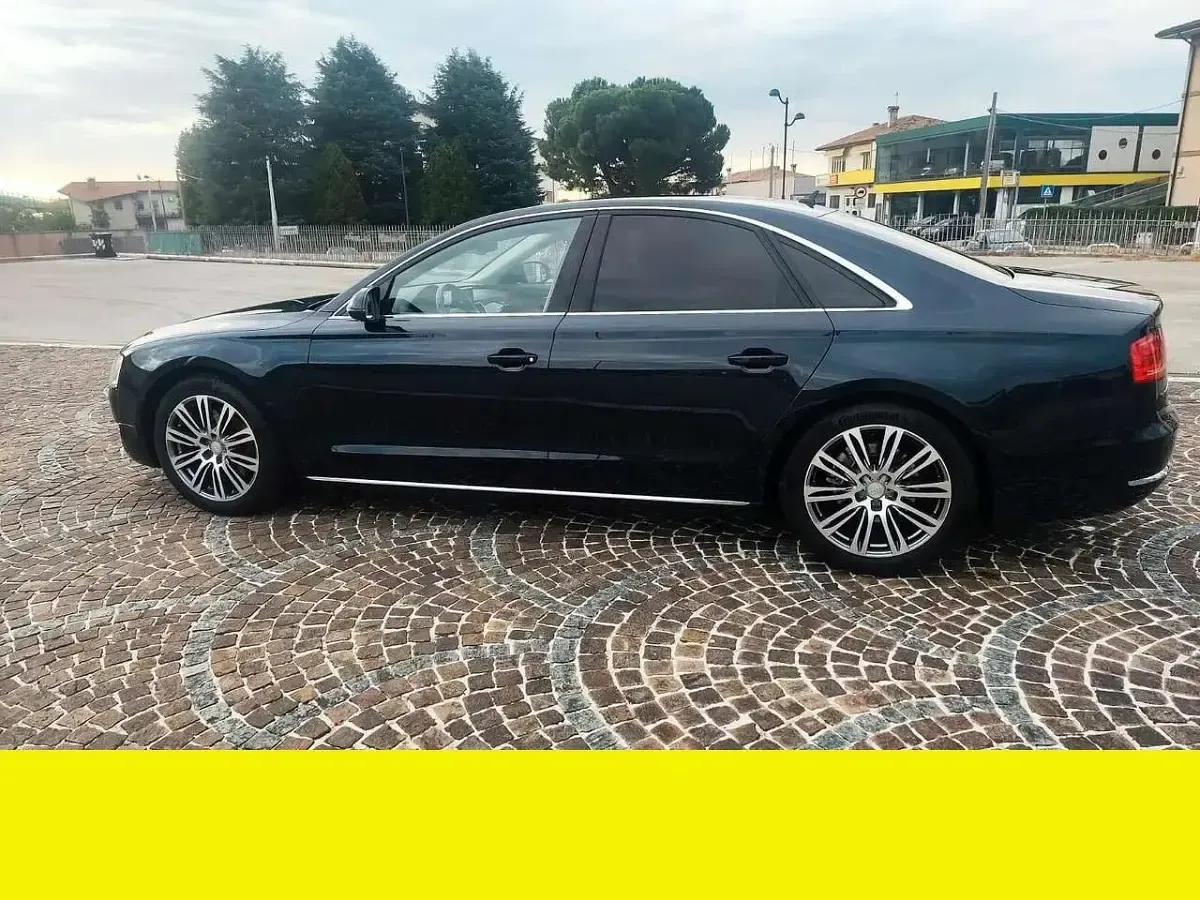 Usata Audi A8 250 CV (183 kW) 2011 Other Berlina