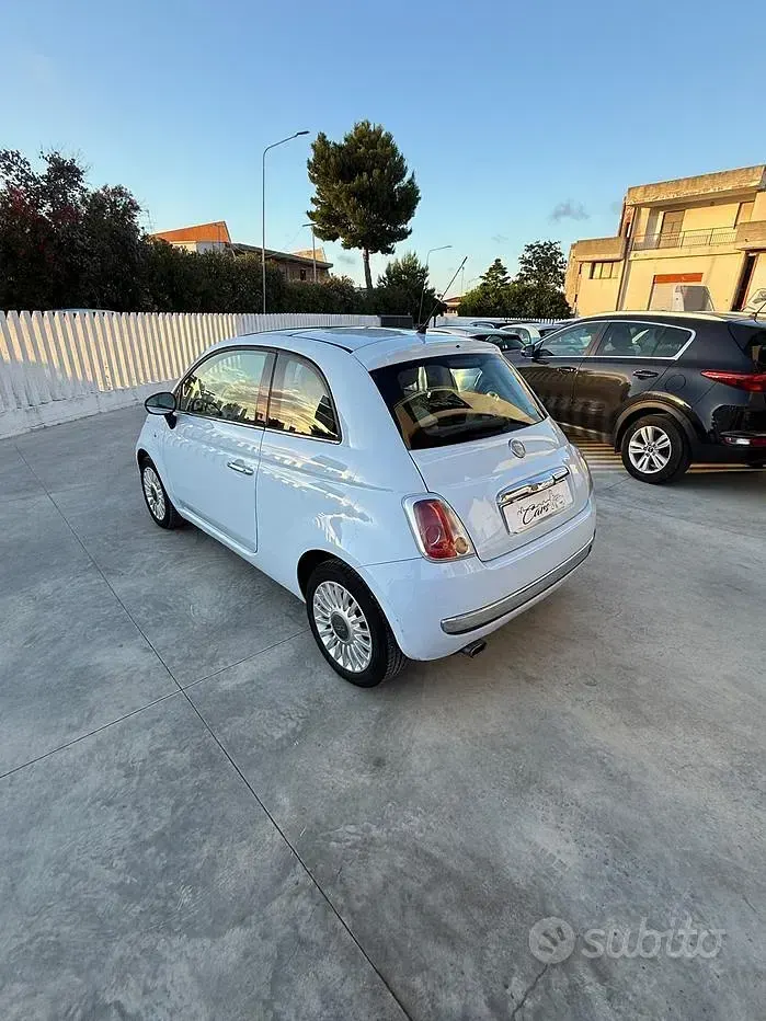 Usata Fiat 500 Lounge 69 CV (50 kW) 2008 Bluazzurro Berlina