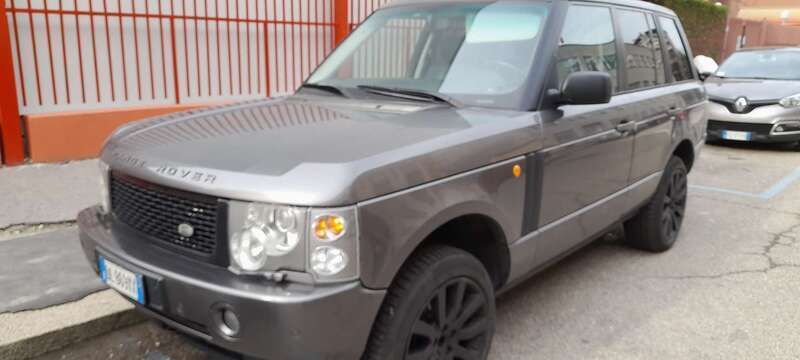 Grigio Usata 2002 Land Rover Range Rover SUV | 8000 € (Super prezzo) - Immagine 1/4