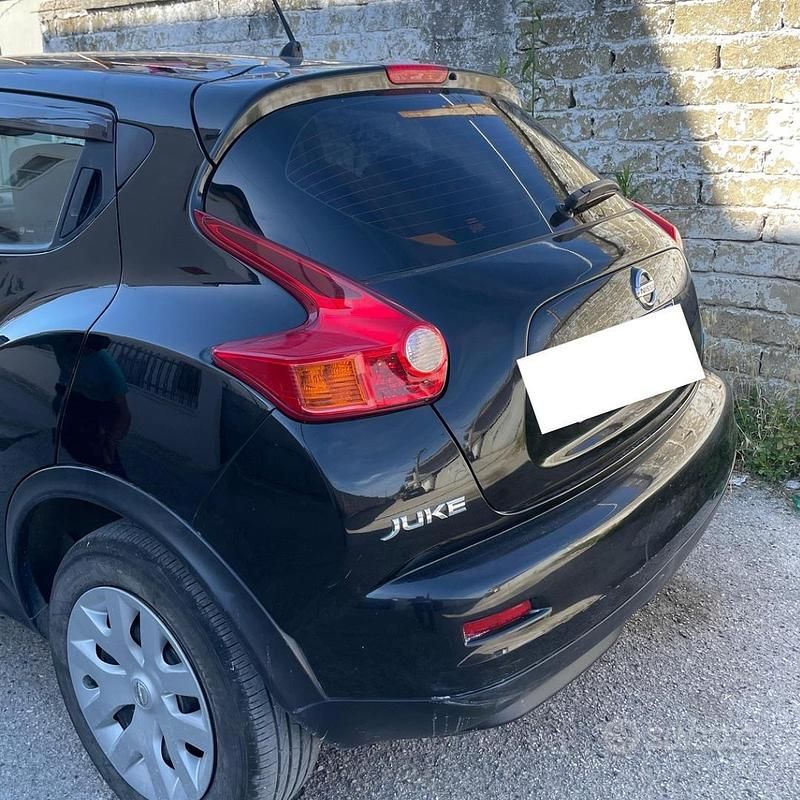 Usata Nissan Juke 110 CV (80 kW) 2014 Nero SUV