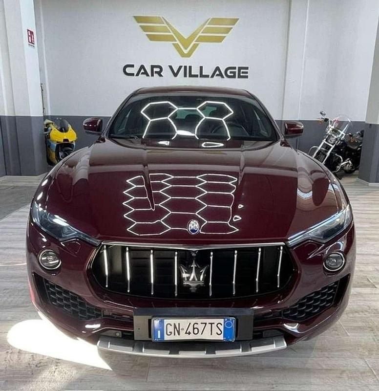 Usata Maserati Levante 275 CV (202 kW) 2018 Rosso SUV