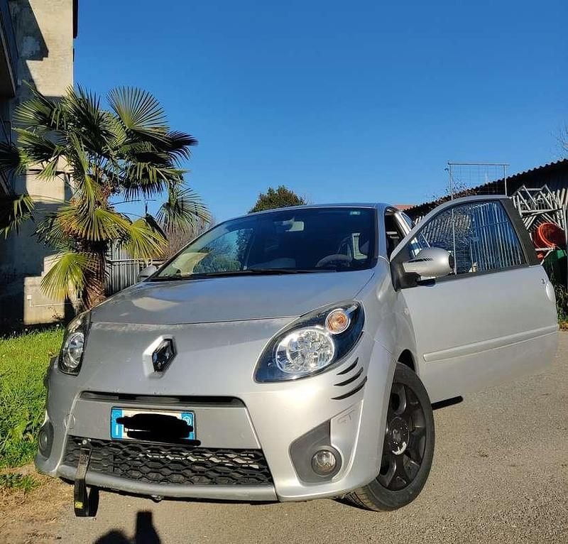 Usata 2009 Renault Twingo GT Due volumi | 3000 € (Buon prezzo) - Immagine 1/4