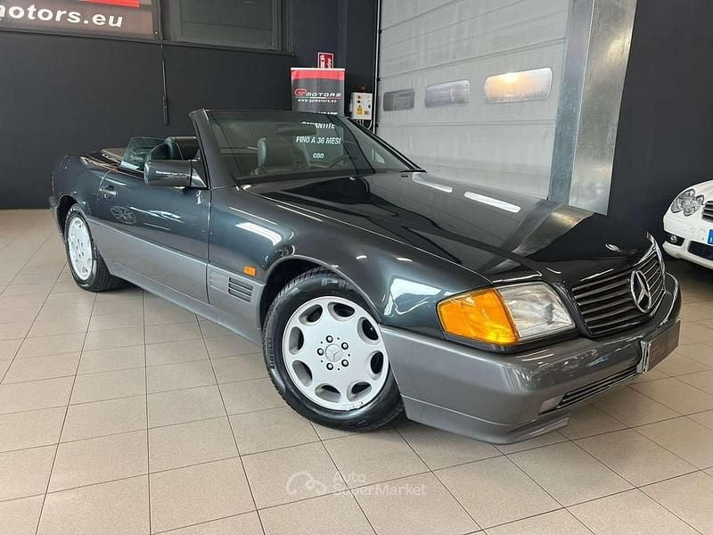 Usata Mercedes SL300 231 CV (169 kW) 1993 Nero Cabrio