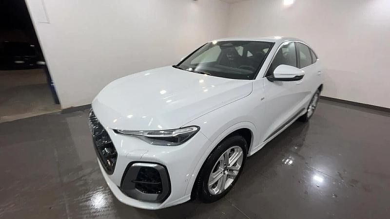 Nuova Audi Q5 203 CV (149 kW) 2025 Bianco SUV
