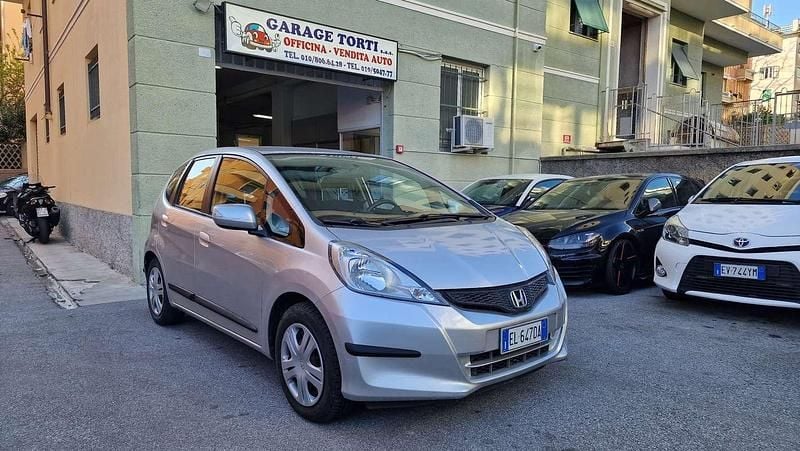 Usata Honda Jazz Elegance 99 CV (72 kW) 2012 Argento Utilitaria