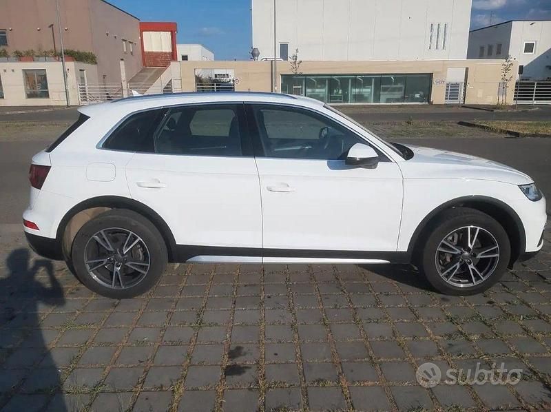 Usata Audi Q5 Design 190 CV (139 kW) 2019 Bianco SUV