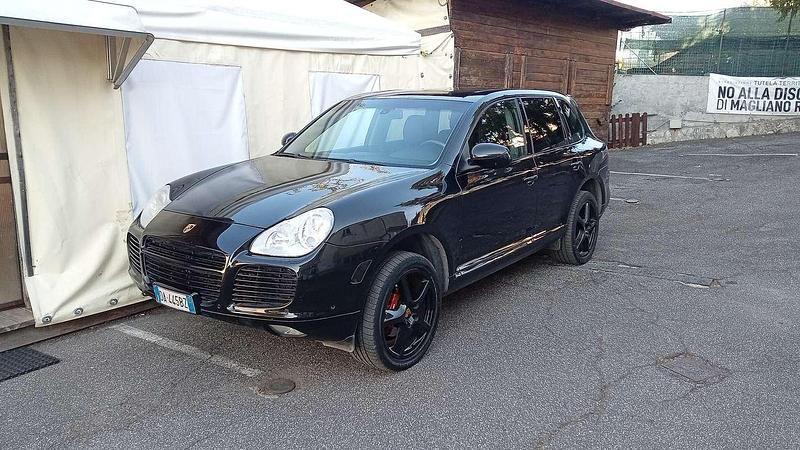 Usata Porsche Cayenne Turbo 250 CV (183 kW) 2006 SUV