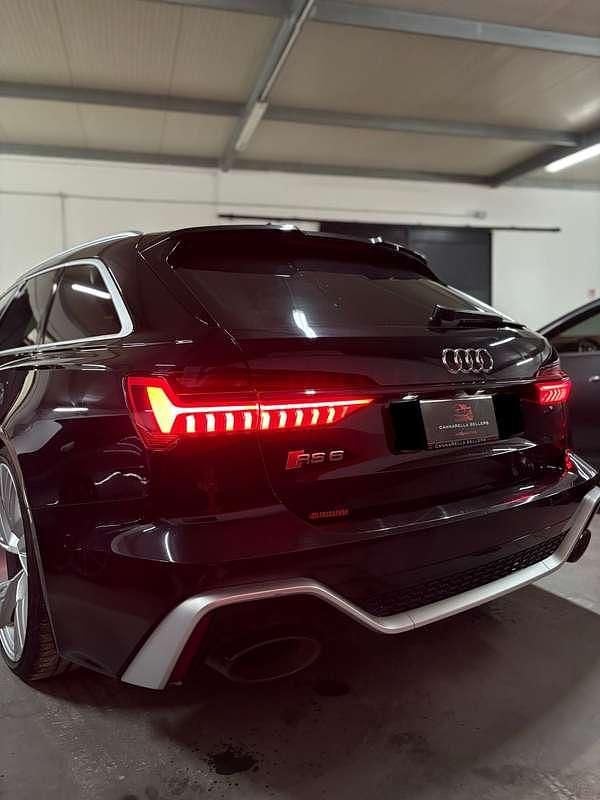 Usata Audi RS6 600 CV (441 kW) 2022 Nero Station wagon
