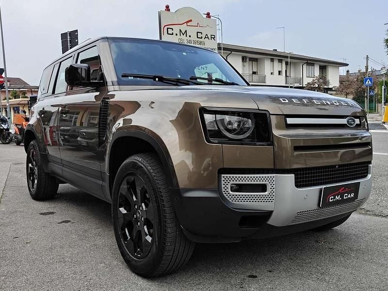 Usata Land Rover Defender SE 200 CV (147 kW) 2023 Bronzo SUV