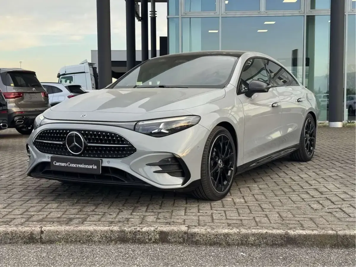 Nuova Mercedes CLA200 163 CV (119 kW) 2026 Alpinagrau unilack Berlina