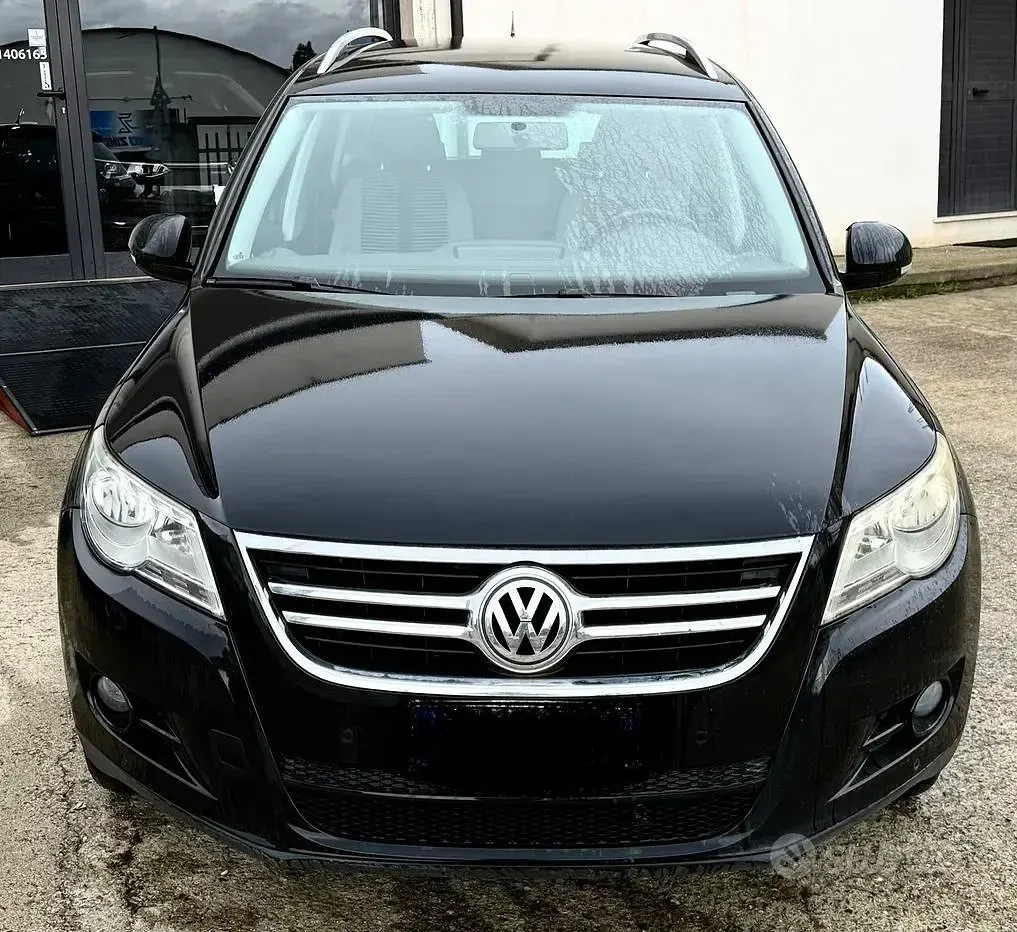 Usata VW Tiguan 140 CV (102 kW) 2010 Nero SUV