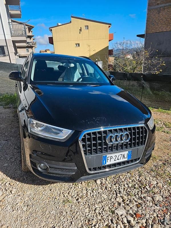 Nero Usata 2013 Audi Q3 SUV | 12.000 € (Molto cara) - Immagine 1/4