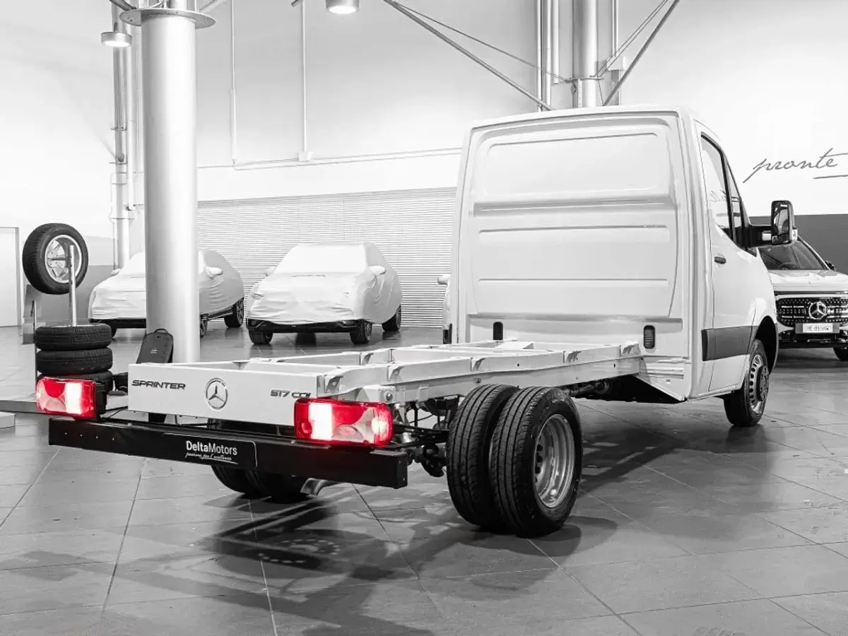 Nuova Mercedes Sprinter 2026 Bianco artico Furgone