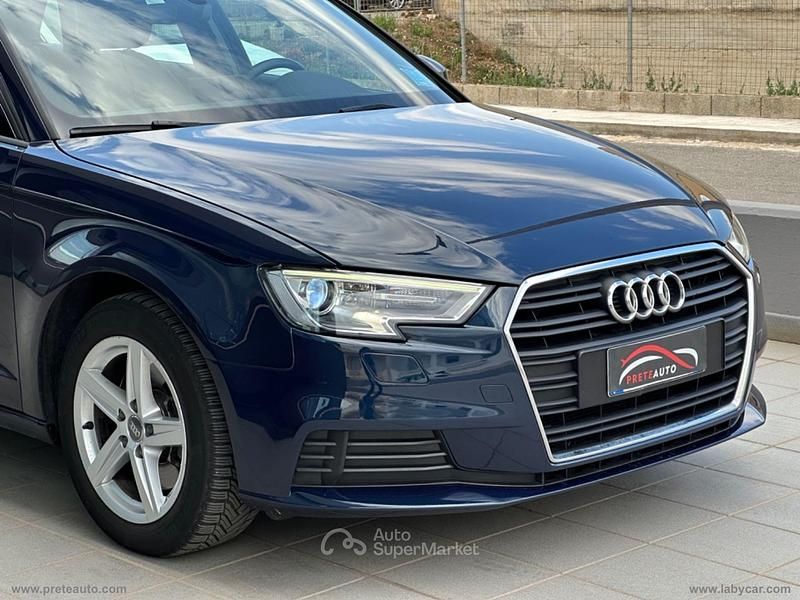 Occasion Audi A3 Business 150 ch (110 kW) 2020 Bleue Berline