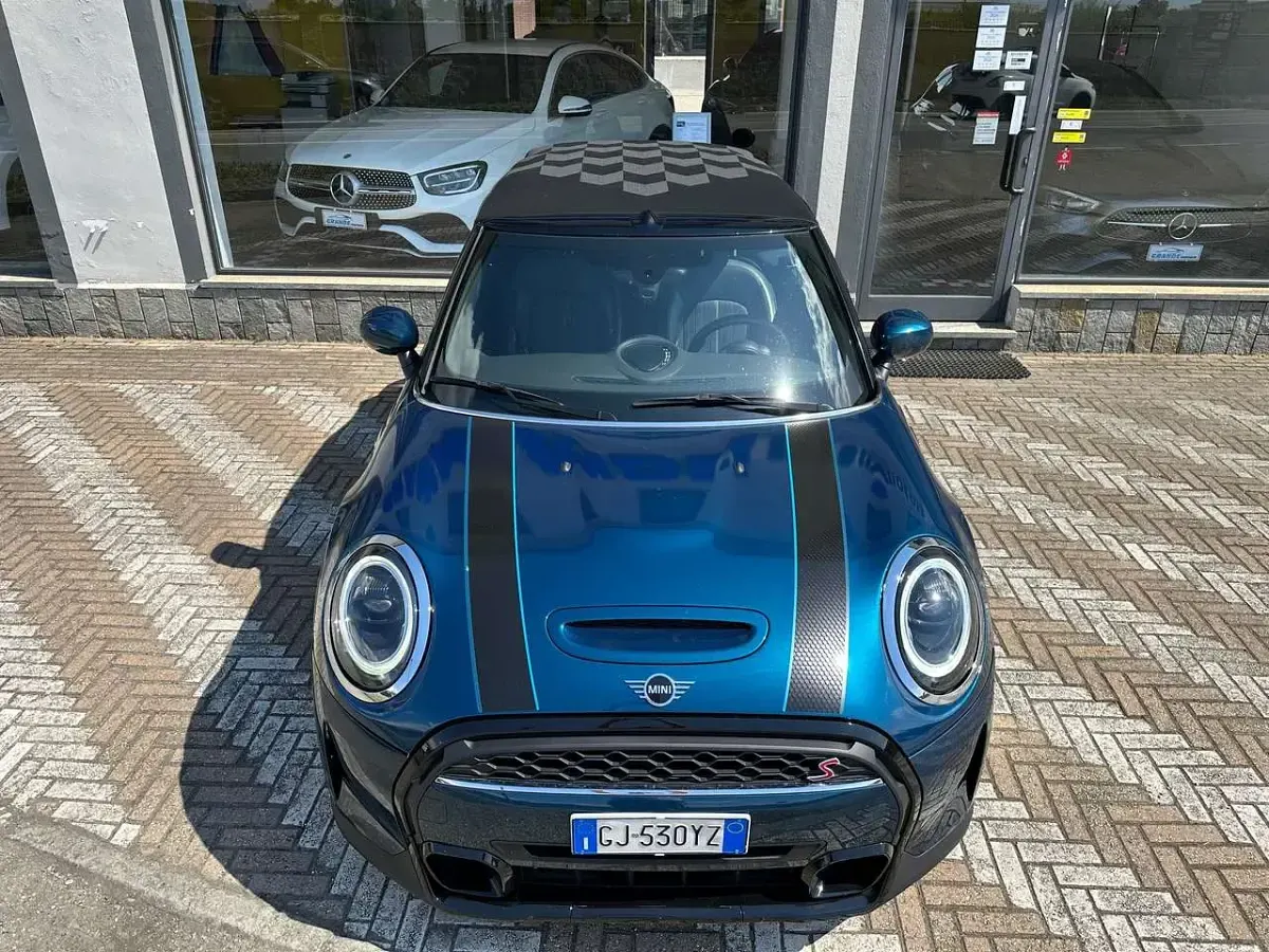 Usata Mini Cooper S Cabriolet 178 CV (130 kW) 2022 Deep laguna metallic Cabrio