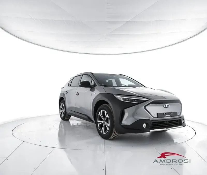 Usata Subaru Solterra 160 kW (218 CV) 2024 Grigio SUV