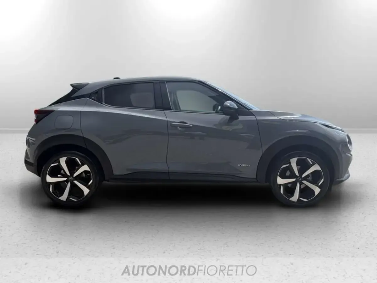 Usata Nissan Juke N-Connecta 143 CV (105 kW) 2023 Grigio SUV