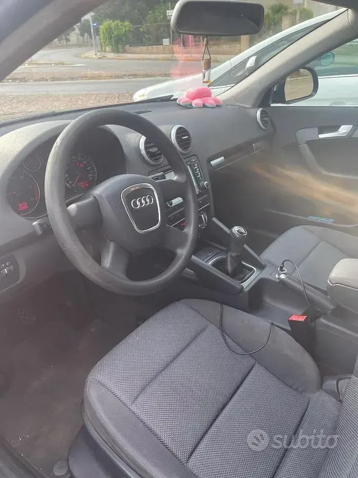 Usata Audi A3 105 CV (77 kW) 2009 Bluazzurro Utilitaria