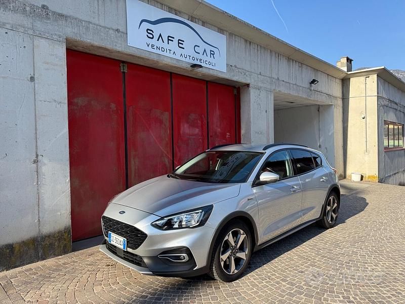 Usata Ford Focus Active 120 CV (88 kW) 2020 Grigio Berlina