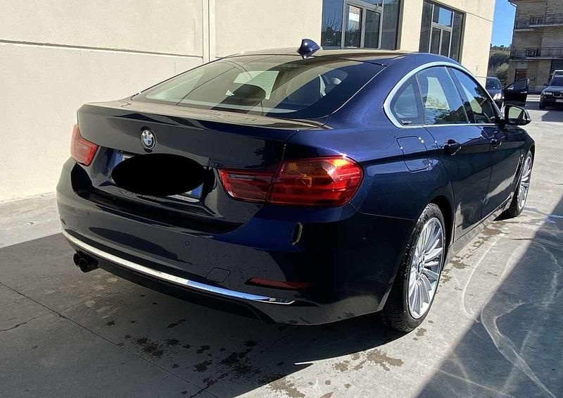 Usata BMW 420 Luxury Line 190 CV (139 kW) 2016 Blu/azzurro Coupé