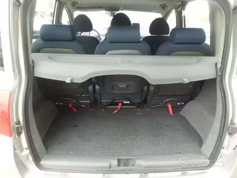 Usata Fiat Multipla Dynamic 2004 Grigio Monovolume