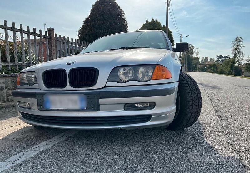 Usata BMW 320 136 CV (100 kW) 1998 Grigio Berlina