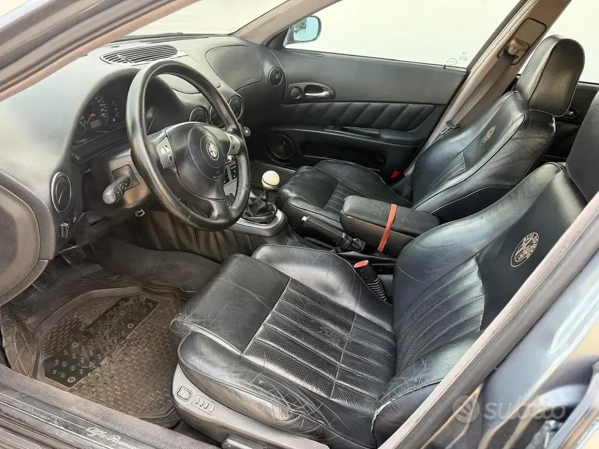 Usata Alfa Romeo 166 175 CV (128 kW) 2003 Berlina