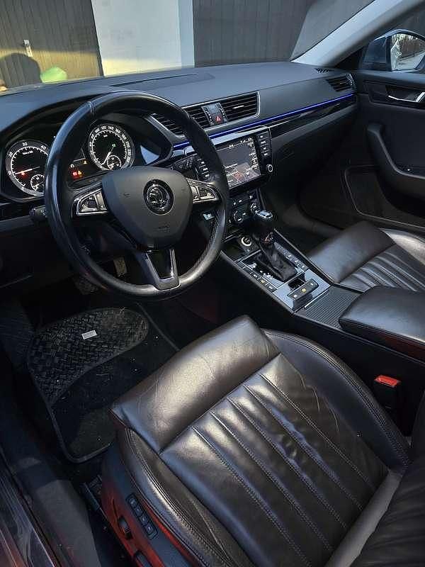 Usata Skoda Superb LAURIN & KLEMENT 190 CV (139 kW) 2017 Station wagon