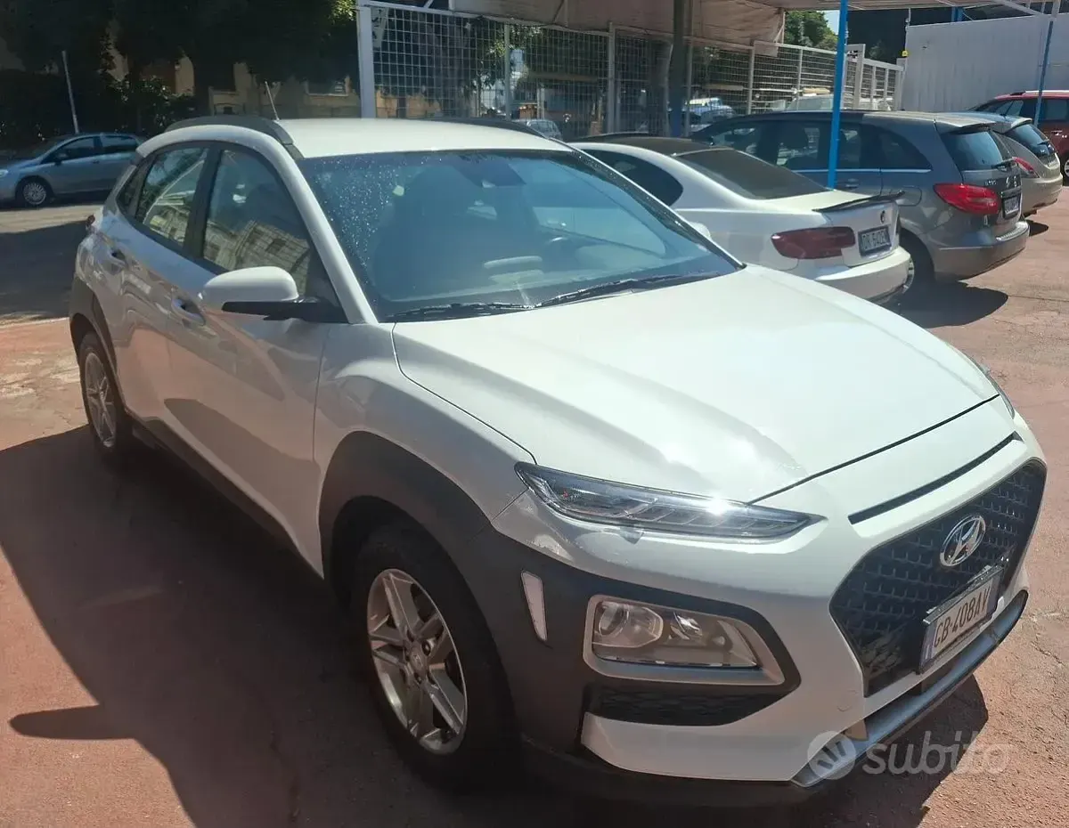 Usata Hyundai Kona Xpossible 116 CV (85 kW) 2020 Bianco SUV