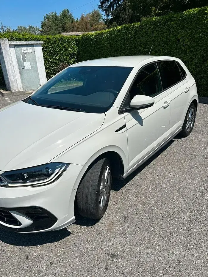 Usata VW Polo R-line 95 CV (69 kW) 2024 Utilitaria