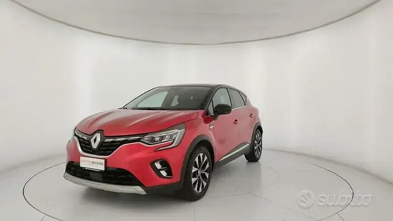 Usata Renault Captur Techno 143 CV (105 kW) 2023 SUV