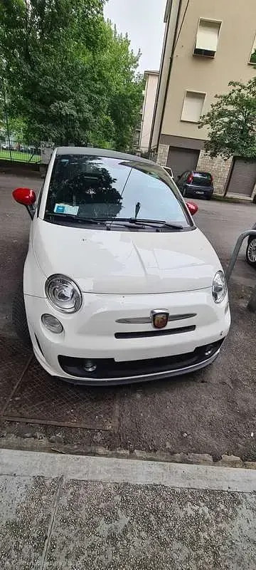 Usata Abarth 500C 140 CV (102 kW) 2010 Bianco Cabrio