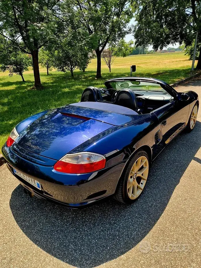 Usata Porsche Boxster 230 CV (169 kW) 2004 Bluazzurro Cabrio