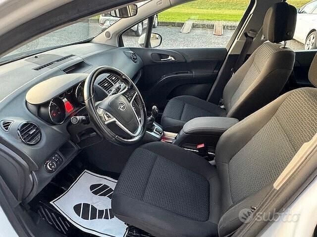 Usata Opel Meriva 95 CV (69 kW) 2017 Bianco Monovolume