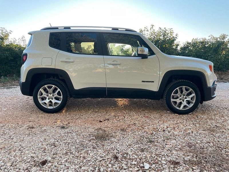 Usata Jeep Renegade 140 CV (102 kW) 2015 Bianco SUV