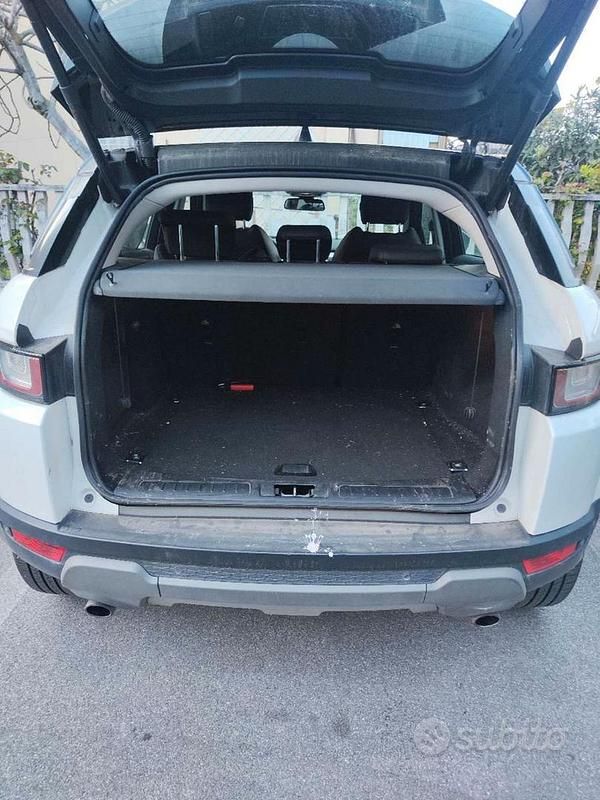 Usata Land Rover Range Rover evoque SE 150 CV (110 kW) 2019 Bianco SUV