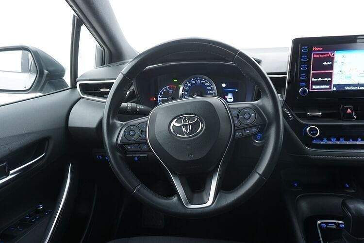 Usata Toyota Corolla Hybrid Business Edition 122 CV (89 kW) 2021 Argento Berlina