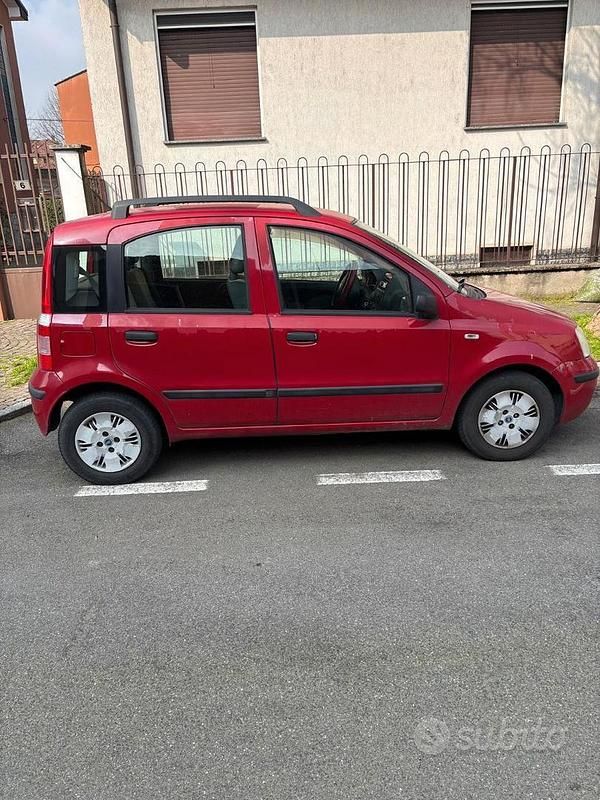Usata Fiat Panda Dynamic 60 CV (44 kW) 2009 Rosso Utilitaria