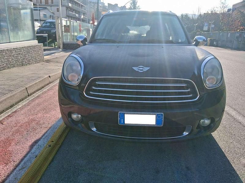 Blu/azzurro Usata 2013 Mini One D Countryman SUV | 7290 € (Buon prezzo) - Immagine 1/4