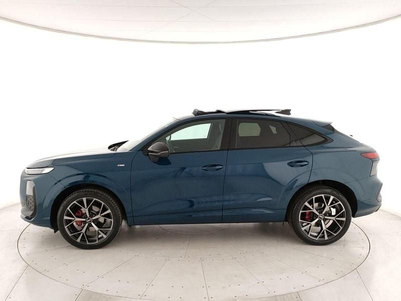 Nuova Audi Q3 Sportback S-Line 150 CV (110 kW) 2026 Blu SUV