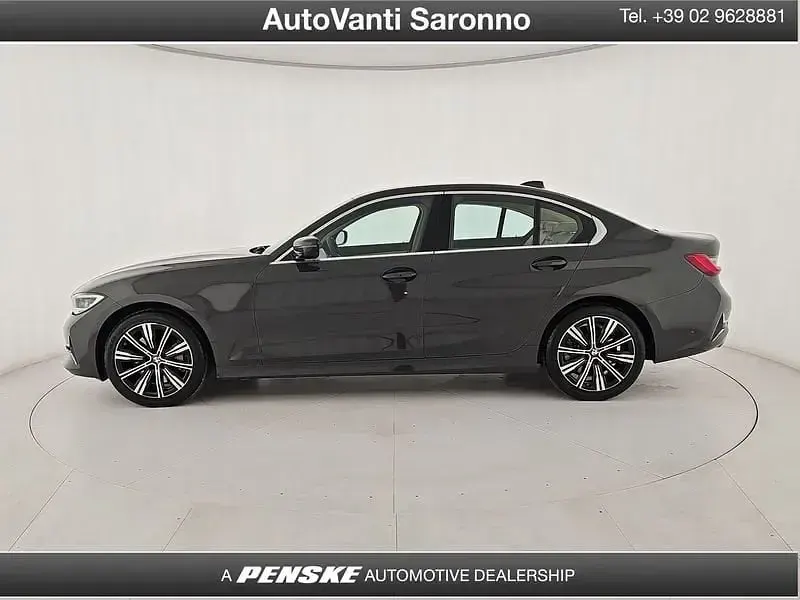 Usata BMW 330 Luxury Line 258 CV (189 kW) 2019 Grigio Berlina