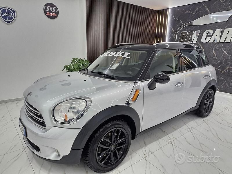 Usata Mini Cooper D 112 CV (82 kW) 2015 Bianco Utilitaria