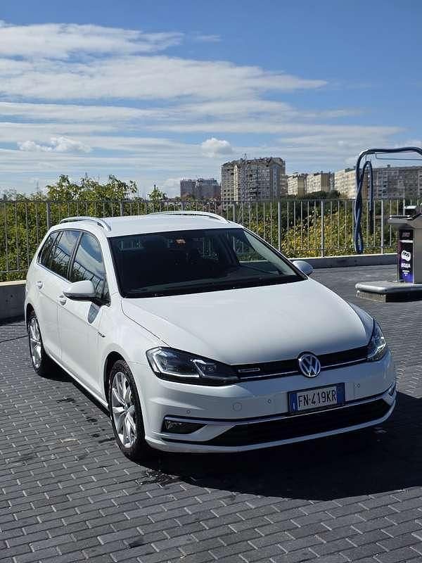 Usata 2018 VW Golf VII Executive Station wagon | 10.600 € (Buon prezzo) - Immagine 1/4