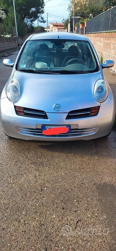 Usata Nissan Micra 2004 Grigio Berlina