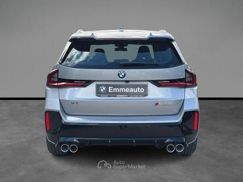 Käytetty BMW X1 M Sport 300 HP (220 kW) 2024 Harmaa Katumaasturi