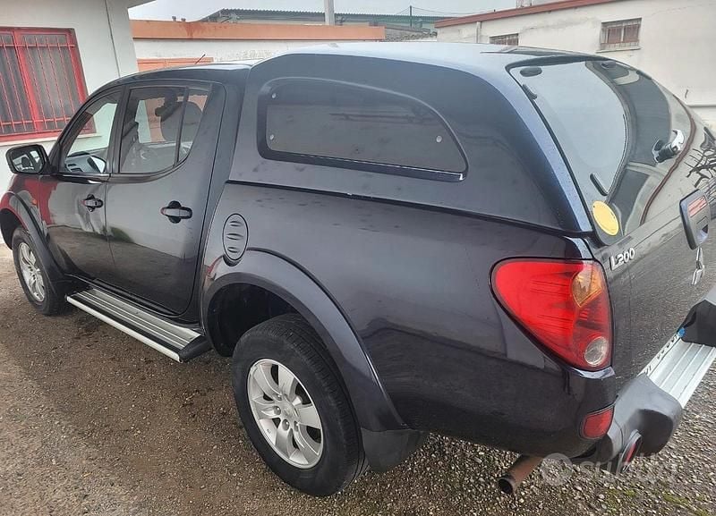 Usata Mitsubishi L200 136 CV (100 kW) 2008 Pick-up