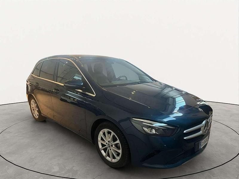 Blu/azzurro Usata 2020 Mercedes B180 Monovolume | 20.900 € (Ottimo prezzo) - Immagine 1/4