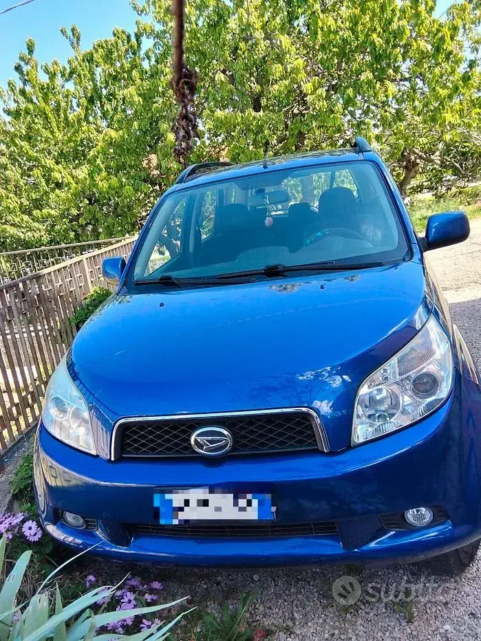 Usata Daihatsu Terios 105 CV (77 kW) 2008 Blu SUV