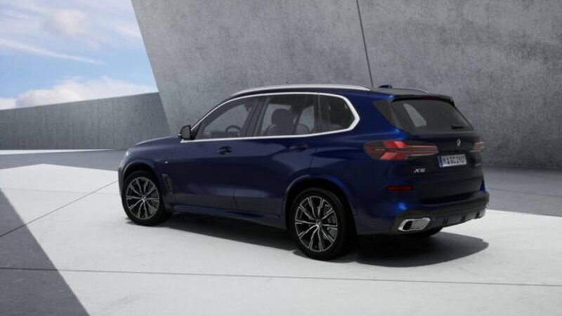 Usato 2023 BMW X5 El 340 CV (87.277 €)